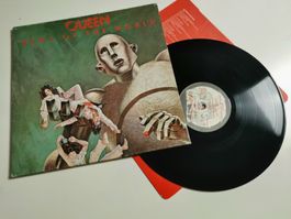 QUEEN - NEWS OF THE WORLD