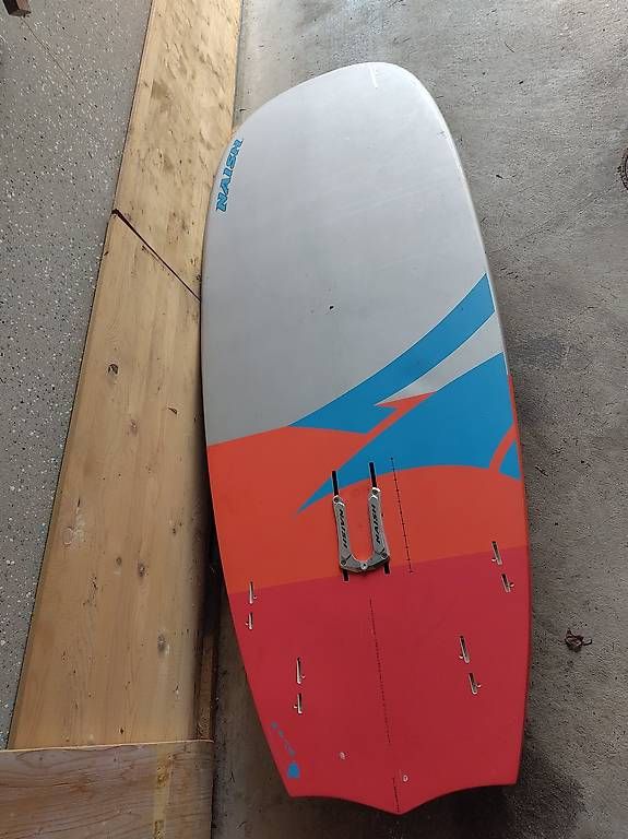 Tavole da surf e di nuoto: Windsurfen Naish Hover Foilboard 150 lt. – Usato da Elsau venduto da tafit01 1