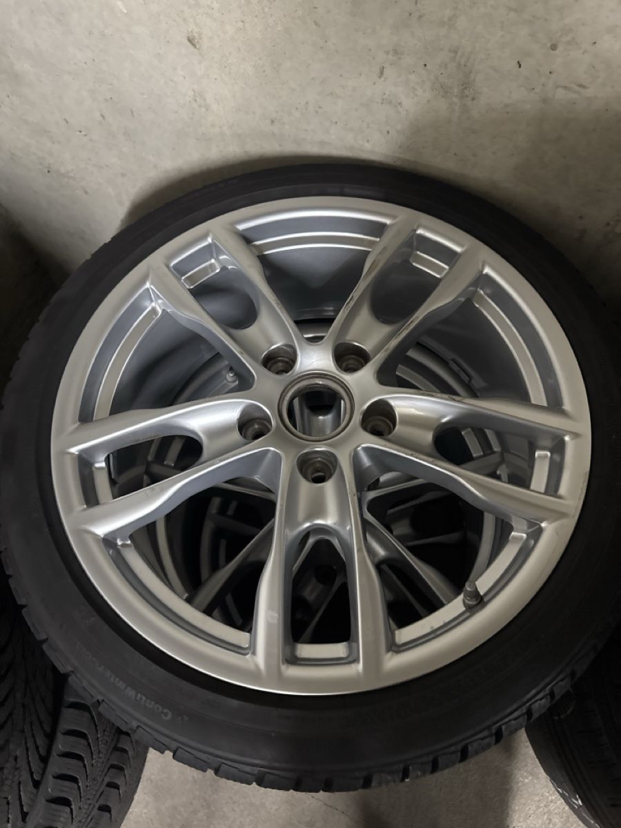 Pneumatici & Ruote complete: Aston Martin Vanquish Winterkompletträder  – Usato da Oftringen venduto da lar_569b 1