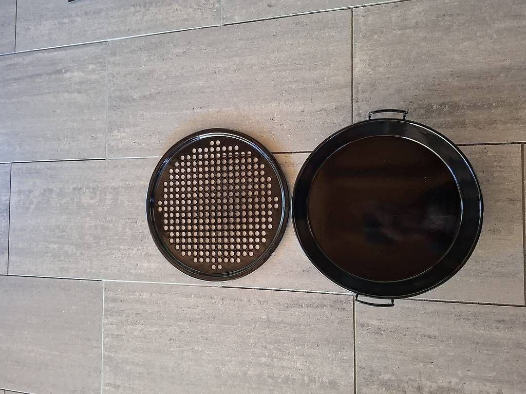 Teglie da forno: Pizzablech-Set, 2-teilig, Ø 35 cm – Usato da Utzenstorf venduto da han_856y