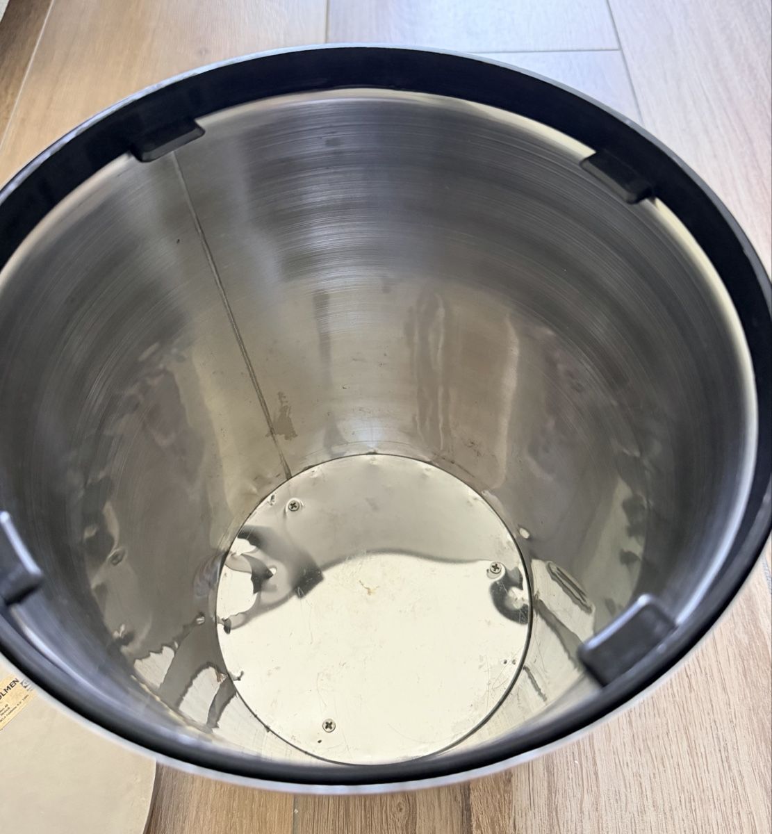 Ikea Cestini per rifiuti: Abfalleimer aus Edelstahl mit Deckel – Usato da Starrkirch-Wil venduto da BAWAS 3