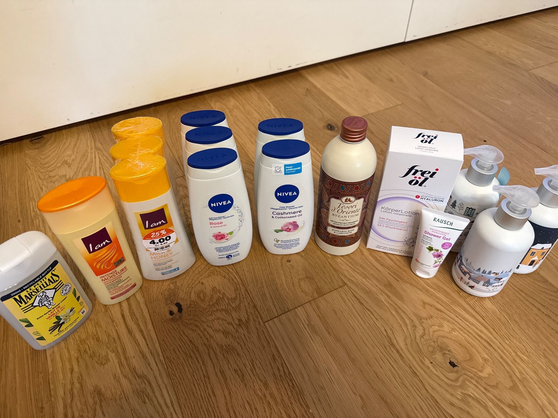 Nivea Douches: NEU! Set mit Körperpflege Produkte – Neuf avec emballage d'origine à Schönenwerd par d.chiara