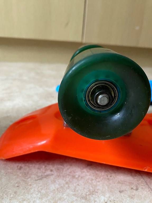Skateboards: Skateboard aus Plastik – D'occasion à Basel par gee_c6vd 3