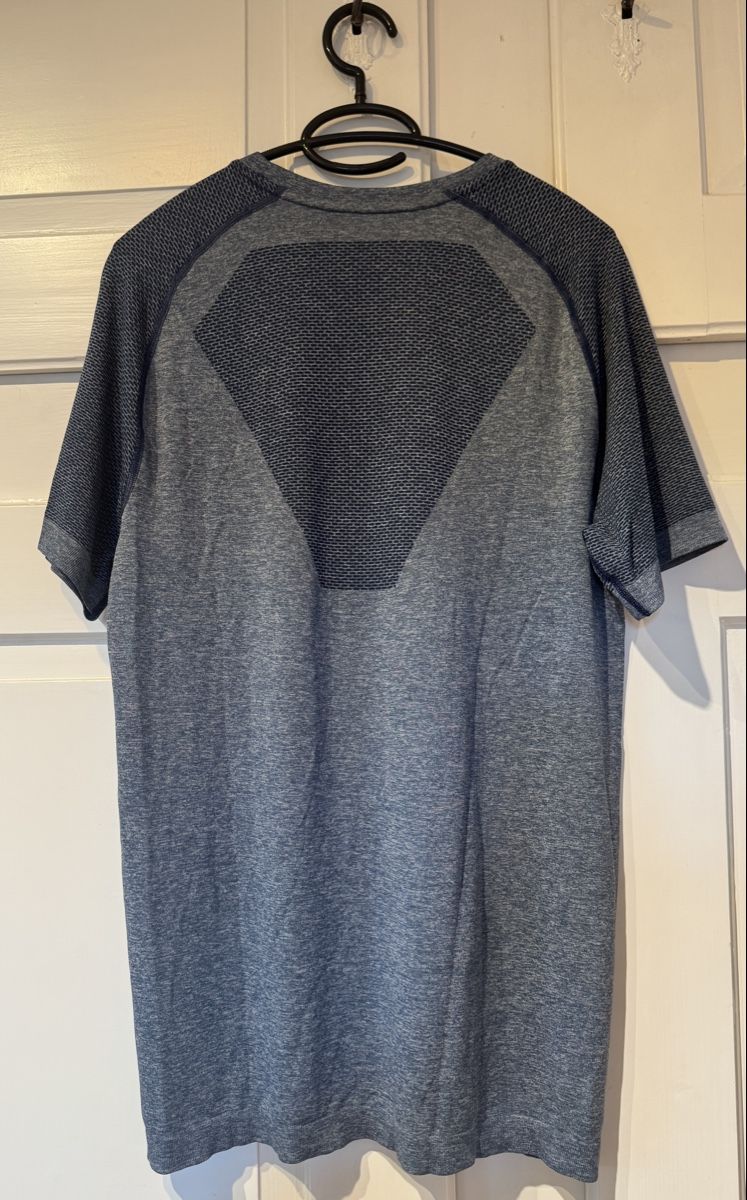 Puma T-shirt: PUMA, Shirt kurzarm, M – Usato da St. Gallen venduto da Cagliari2015 1