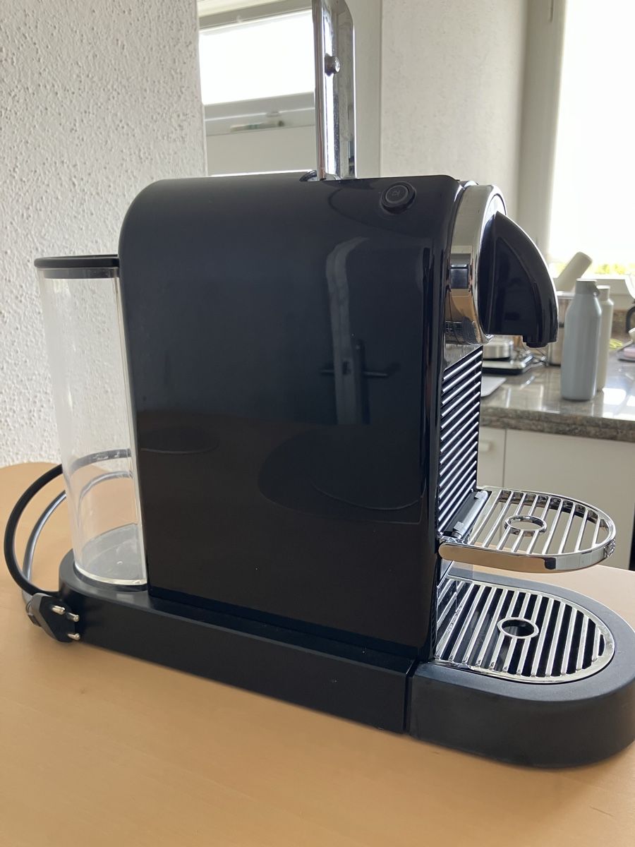 Nespresso Machines à café & Machines à expresso: Kaffeemaschine – D'occasion à Pfaffhausen par tina_stone 1
