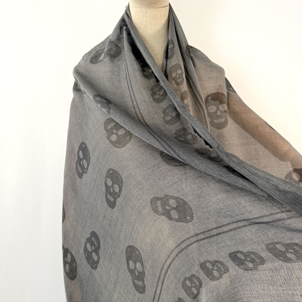 Hemisphere Foulard & Sciarpe: HEMISPHERE Scarf – Nuovo (secondo la descrizione) da Emmen venduto da Avviivva_Com2023 2