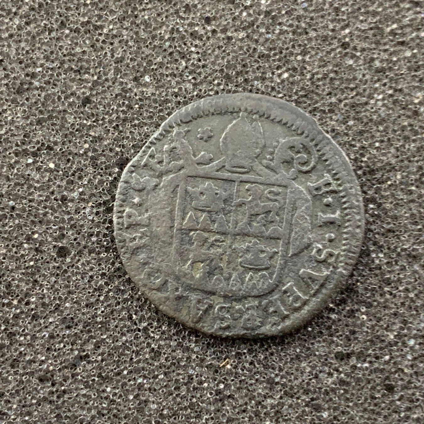 Tutti le monete: 1/2 Batz Wallis Sitten 1710 – Usato da Reitnau venduto da tb-muenzen 3
