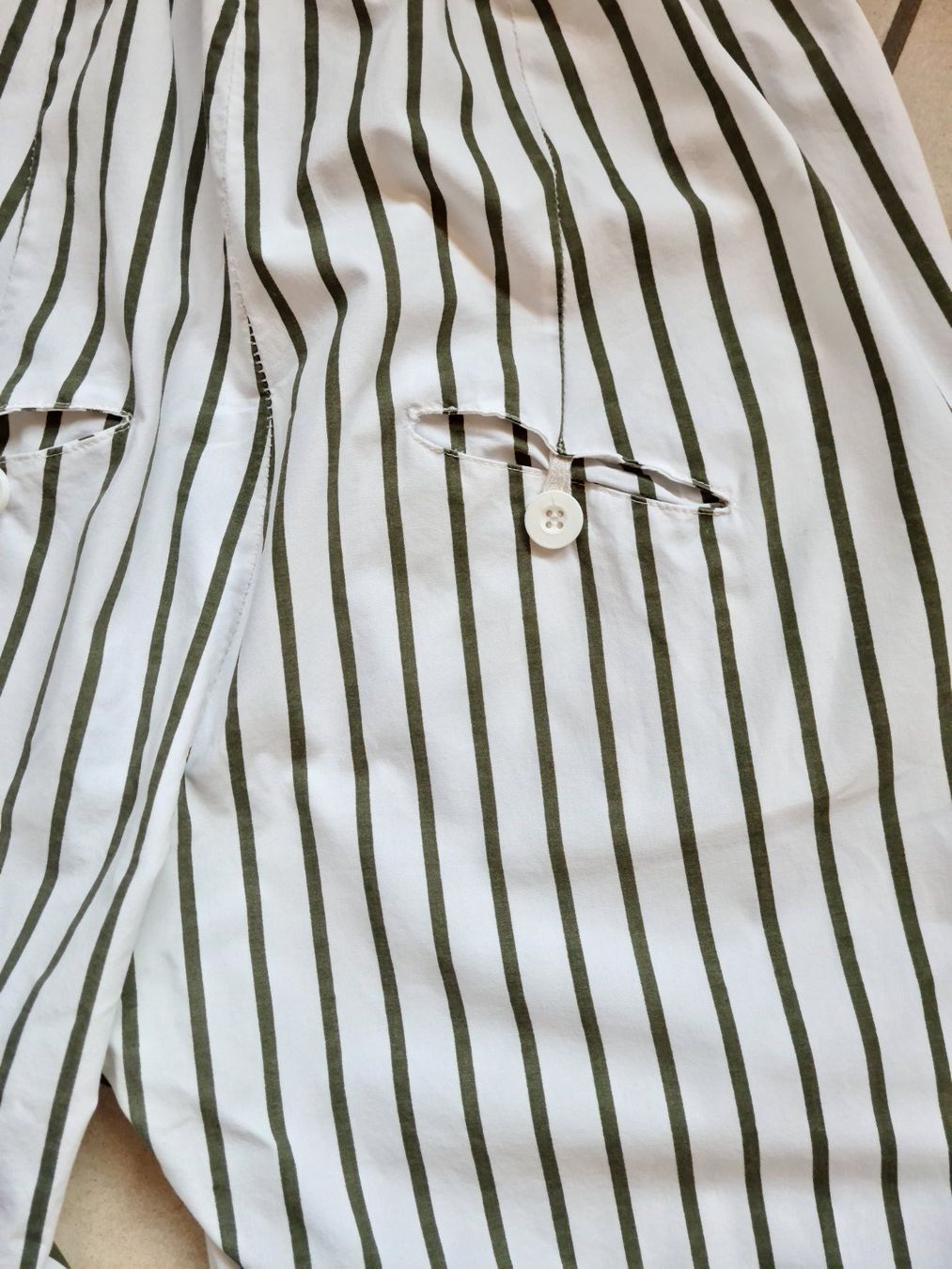 Pantaloni: Pantalon coton rayé blanc/vert taille M – Usato da le landeron venduto da canette 2