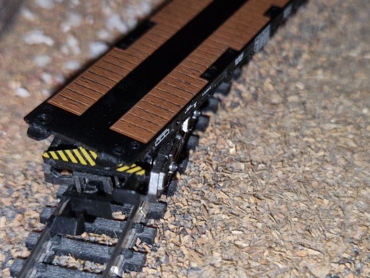 Trix Modellini di ferrovie: Minitrix Spur N Containertragwagen 4 achsig – Usato da Unterengstringen venduto da Kab81 3