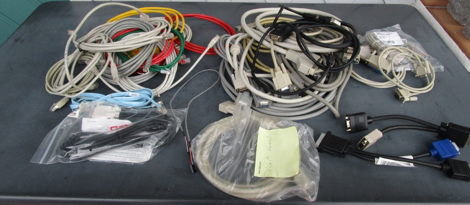 Cavi: Diverse Computer Kabel – Usato da Rapperswil SG venduto da Ralphy 7