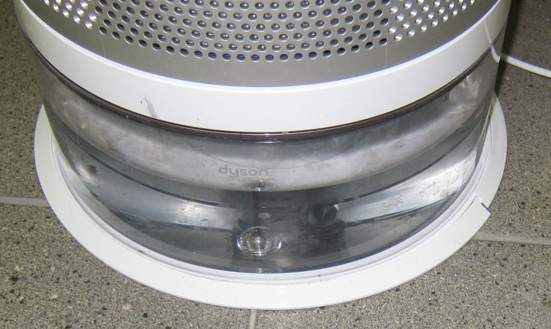 Dyson Luftreiniger: DYSON Pure Humidify + Cool PH01 Defekt; Fehler Wassertank – Gebraucht aus Männedorf von livesteam 2