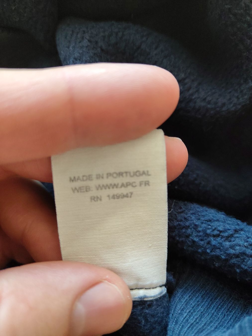 Pullover & Sweatshirts: Sweater APC – Gebraucht aus Frutigen von 20silas02 3