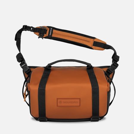 WANDRD ROGUE 9L SLING V2 IN SEDONA ORANGE (NEW)