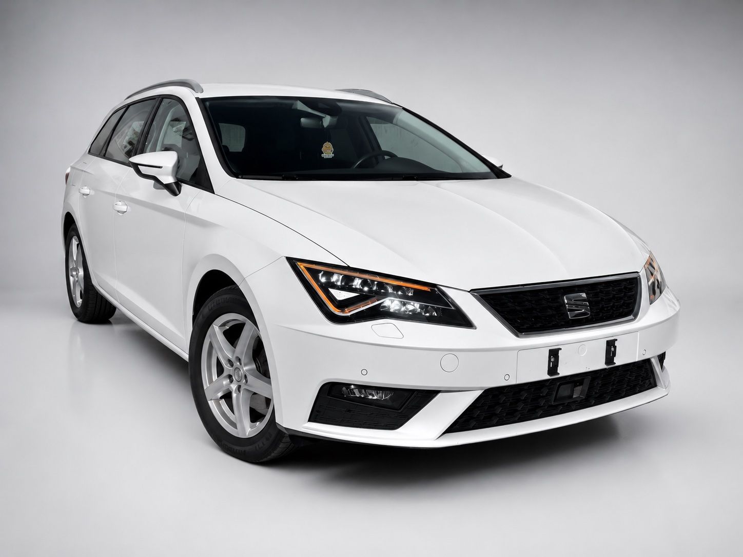 Seat Automobili: Seat Leon ST ab MFK – Usato da Samedan venduto da Mikemikefrei