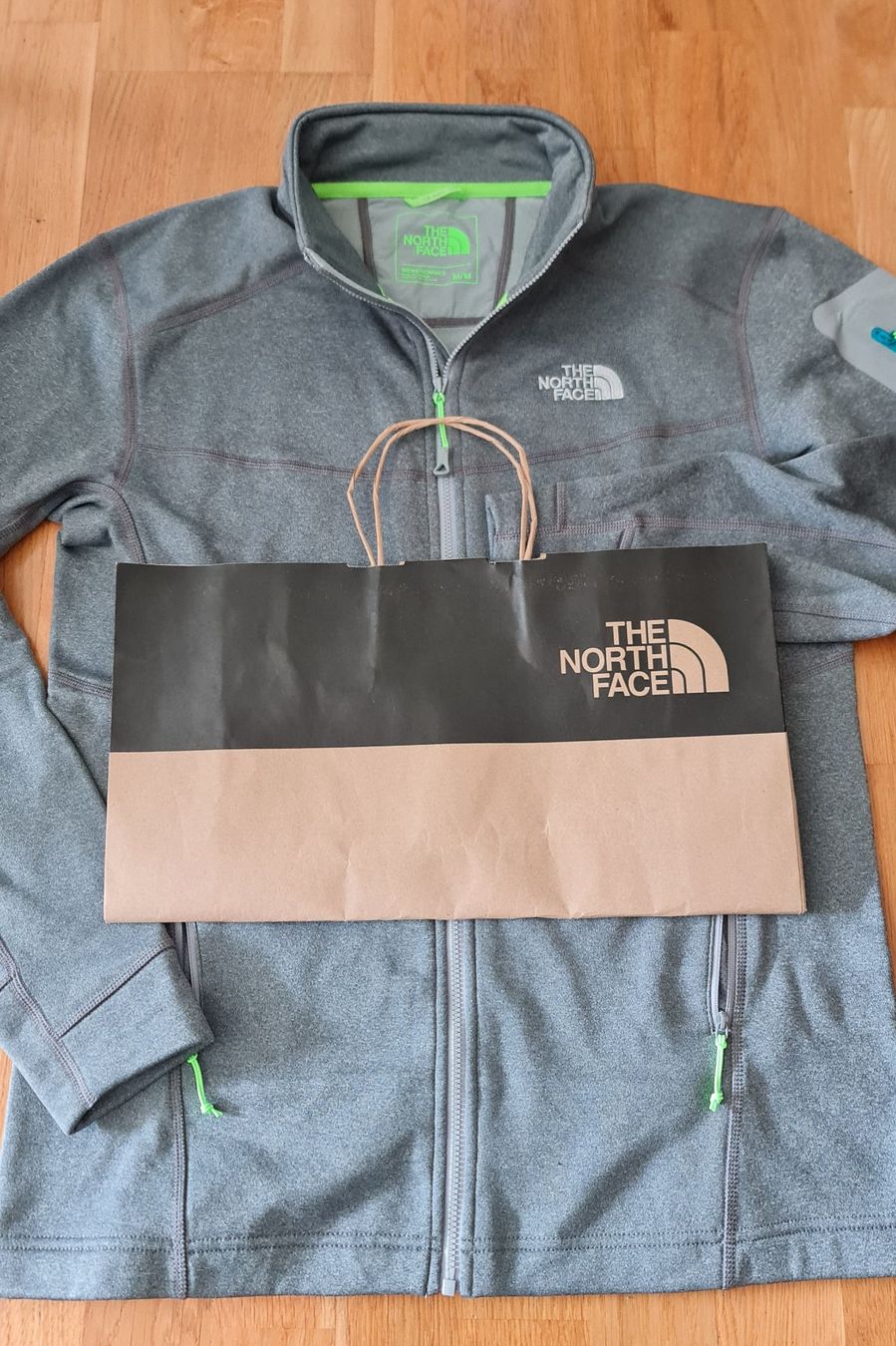 Giacche: THE NORT FACE SWEATJACKE /M – Nuovo (secondo la descrizione) da kloten venduto da Dralion73 1