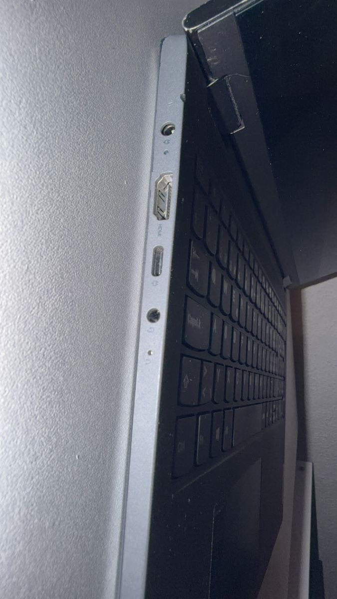 Lenovo Notebooks: Lenovo Laptop – Gebraucht aus Pfeffikon LU von TomiRasic 5