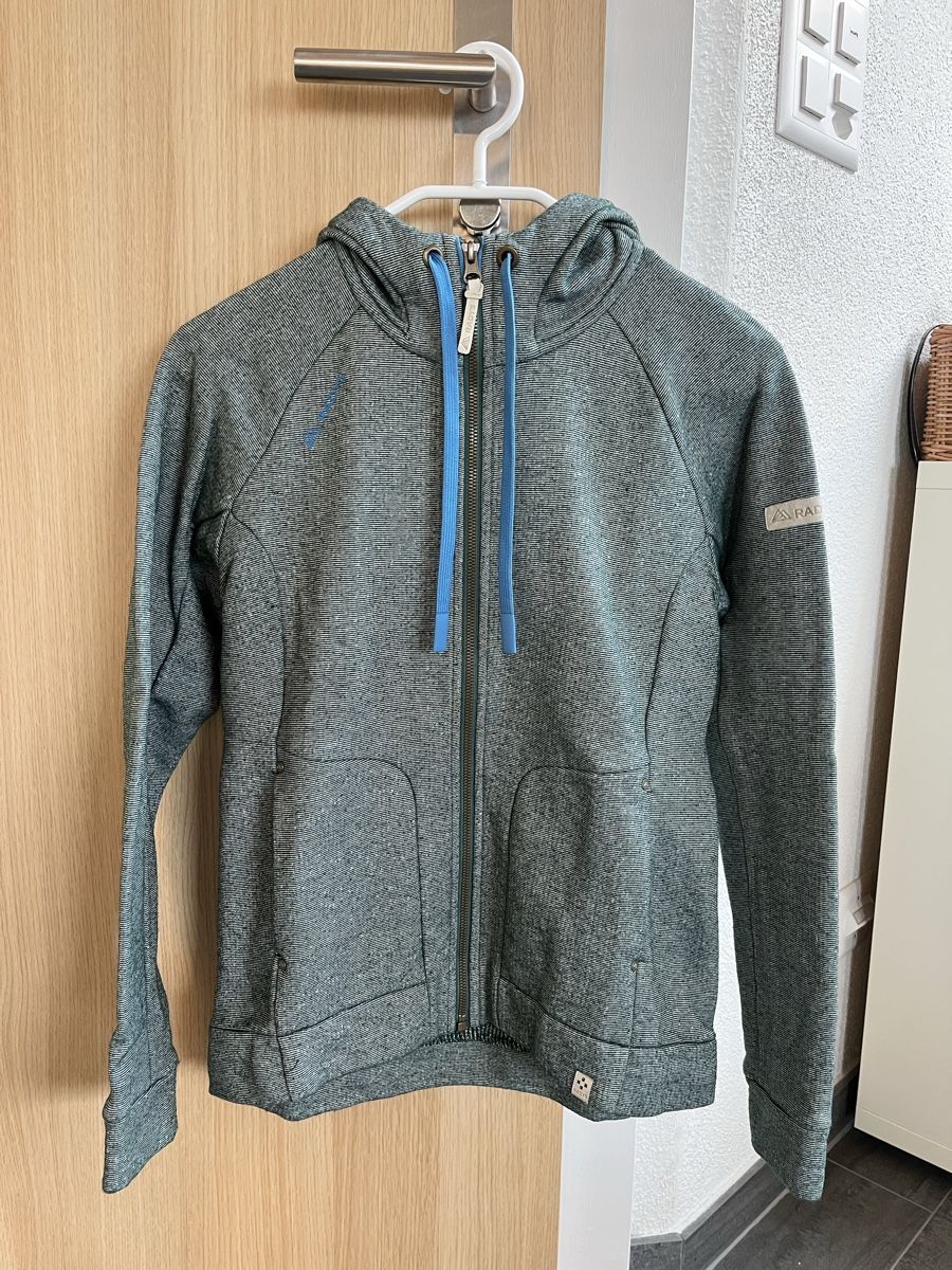 Radys Jacken: Radys Fleece Jacke Damen  – Gebraucht aus Ennetbürgen von muirer00