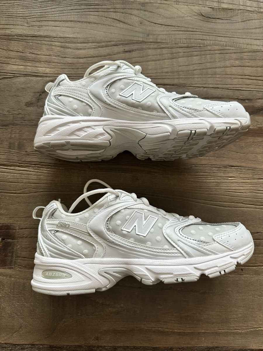 New Balance Chaussures femmes: New Balance Sneaker Damen – D'occasion à Rüti ZH par Zsclion
