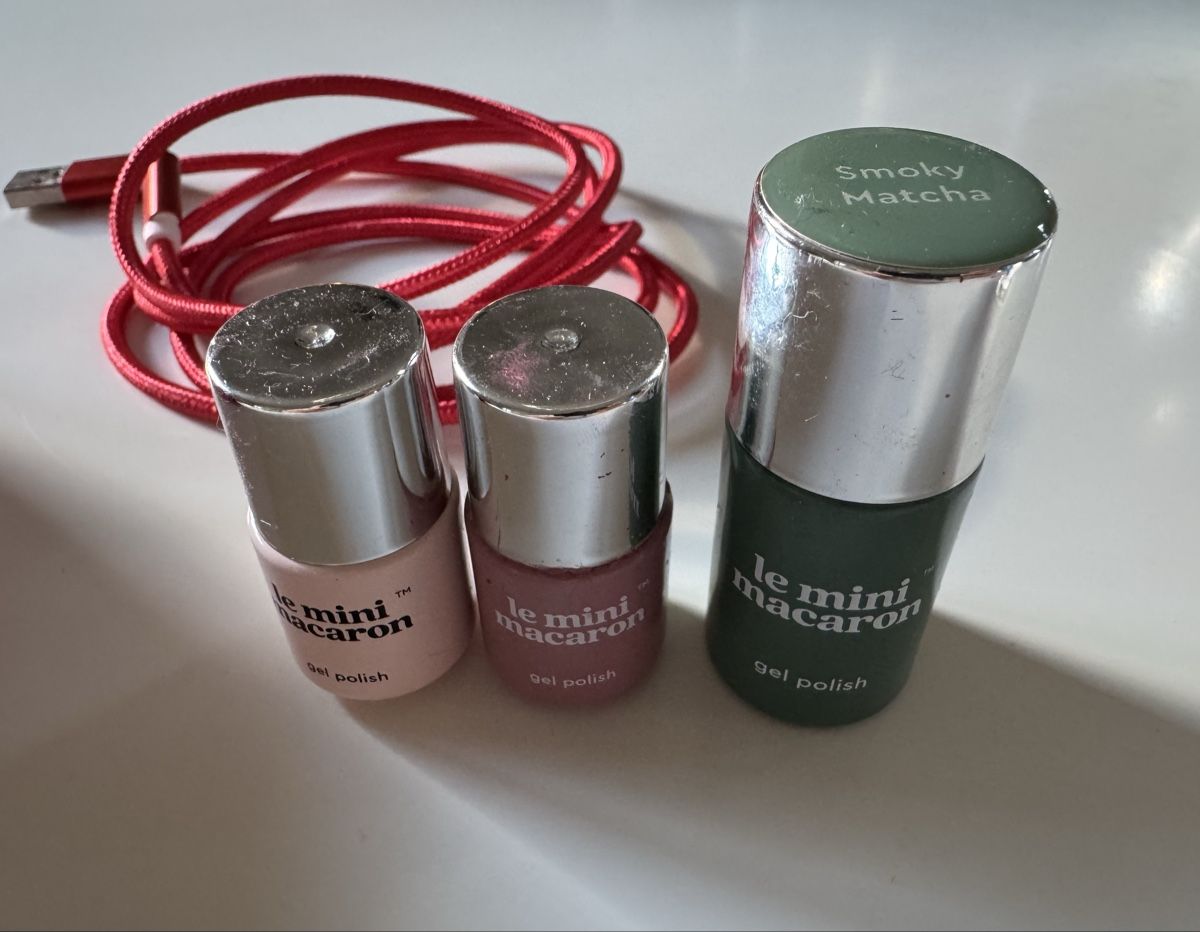 Smalto per unghie: Le Mini Macaron Le Maxi Gel Polish Kit – Usato da Zürich venduto da sar_bv7l 1