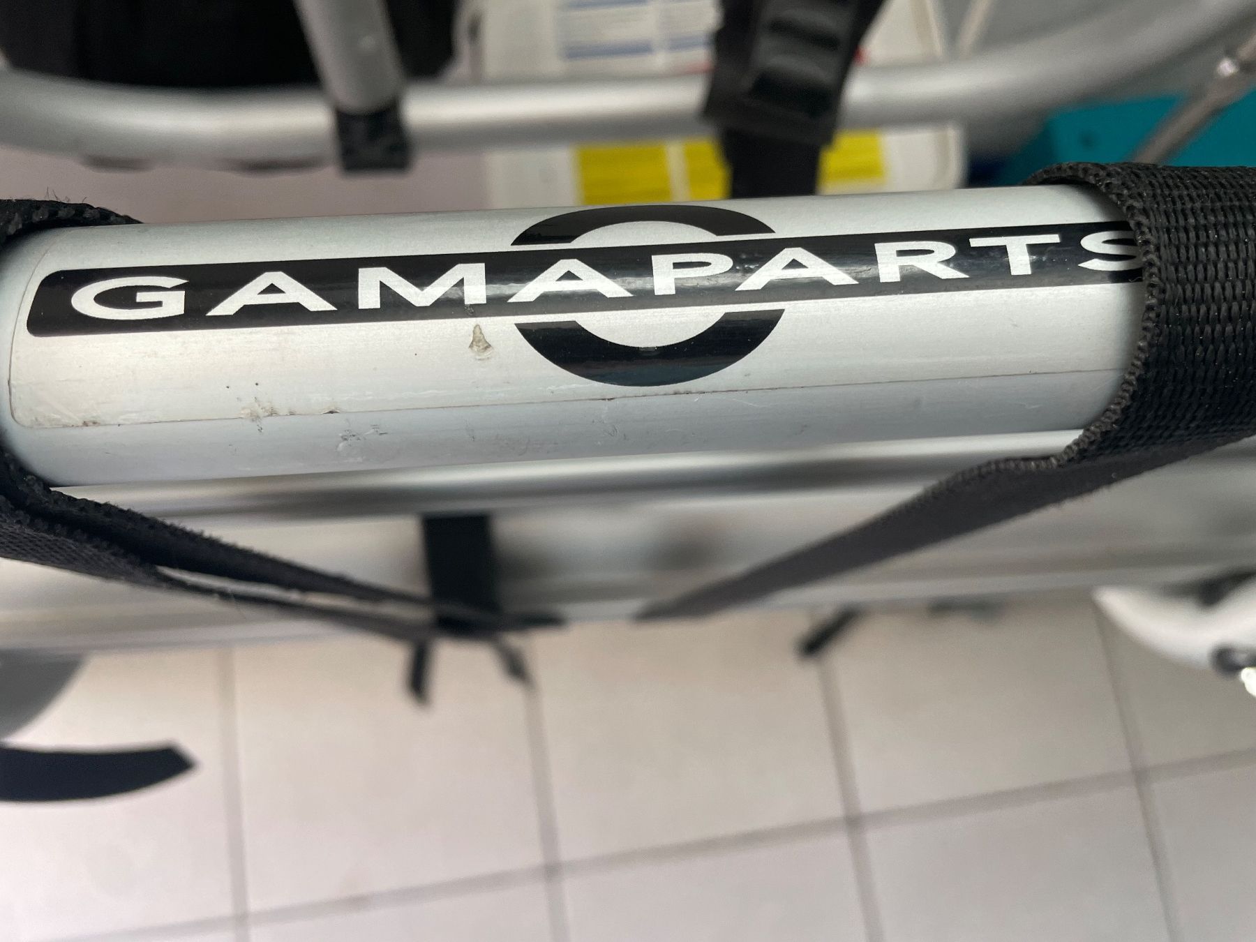Supporti per biciclette: Heckfahrradträger Gamaparts – Usato da Uznach venduto da Darefa 2