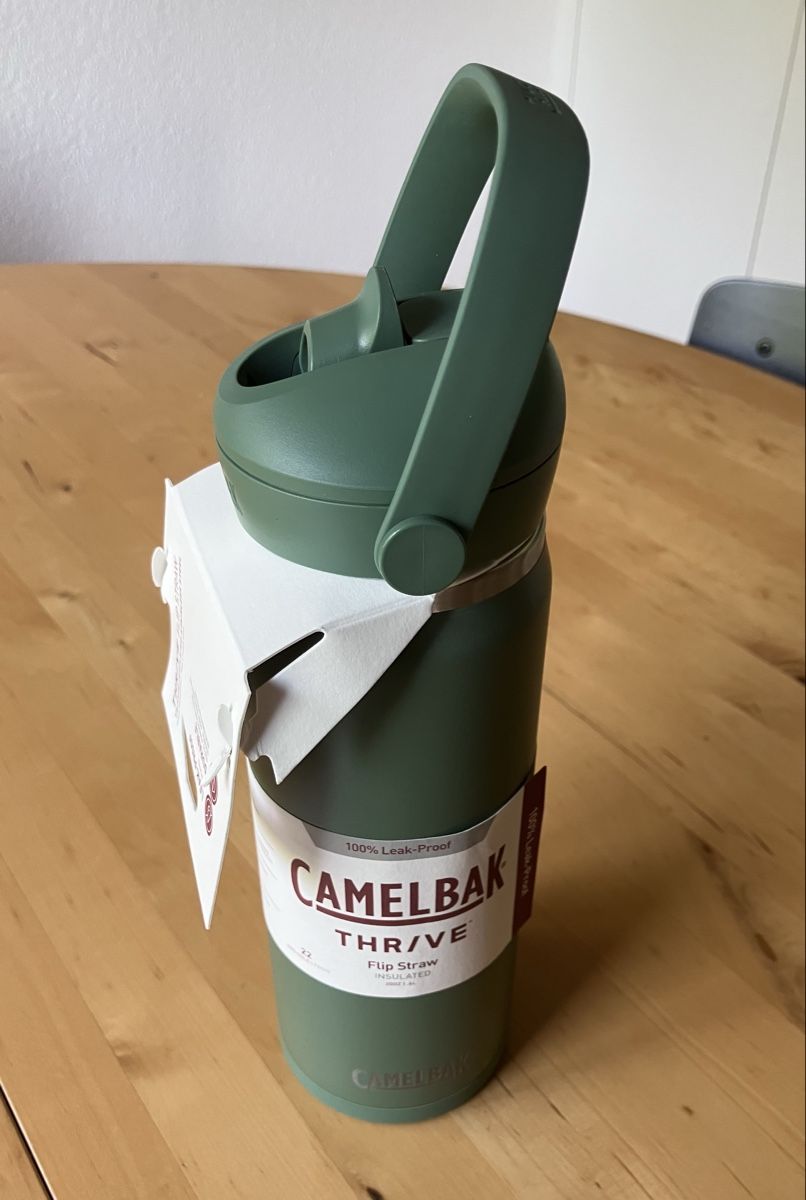 Camelbak Gourdes & Thermos: Camelbak Isolierflasche neu – Neuf avec emballage d'origine à Bremgarten AG par merlindimi 2