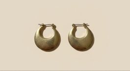 Golden Hoop Earrings - Modern Chic for Autumn Season