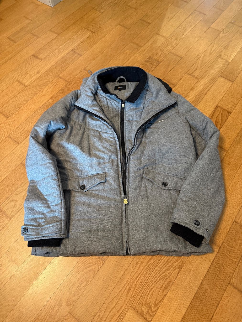 Yes Or No Giacche: Winterjacke (YES or NO) – Usato da Ennetbürgen venduto da sto_2rrg