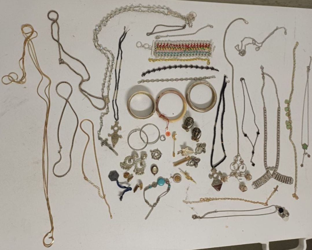 Altri gioielli: Schmuckset – Usato da Bern venduto da Yunkom 1