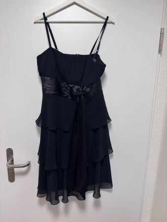 Schickes, elegantes, schwarzes Kleid, Gr. 40