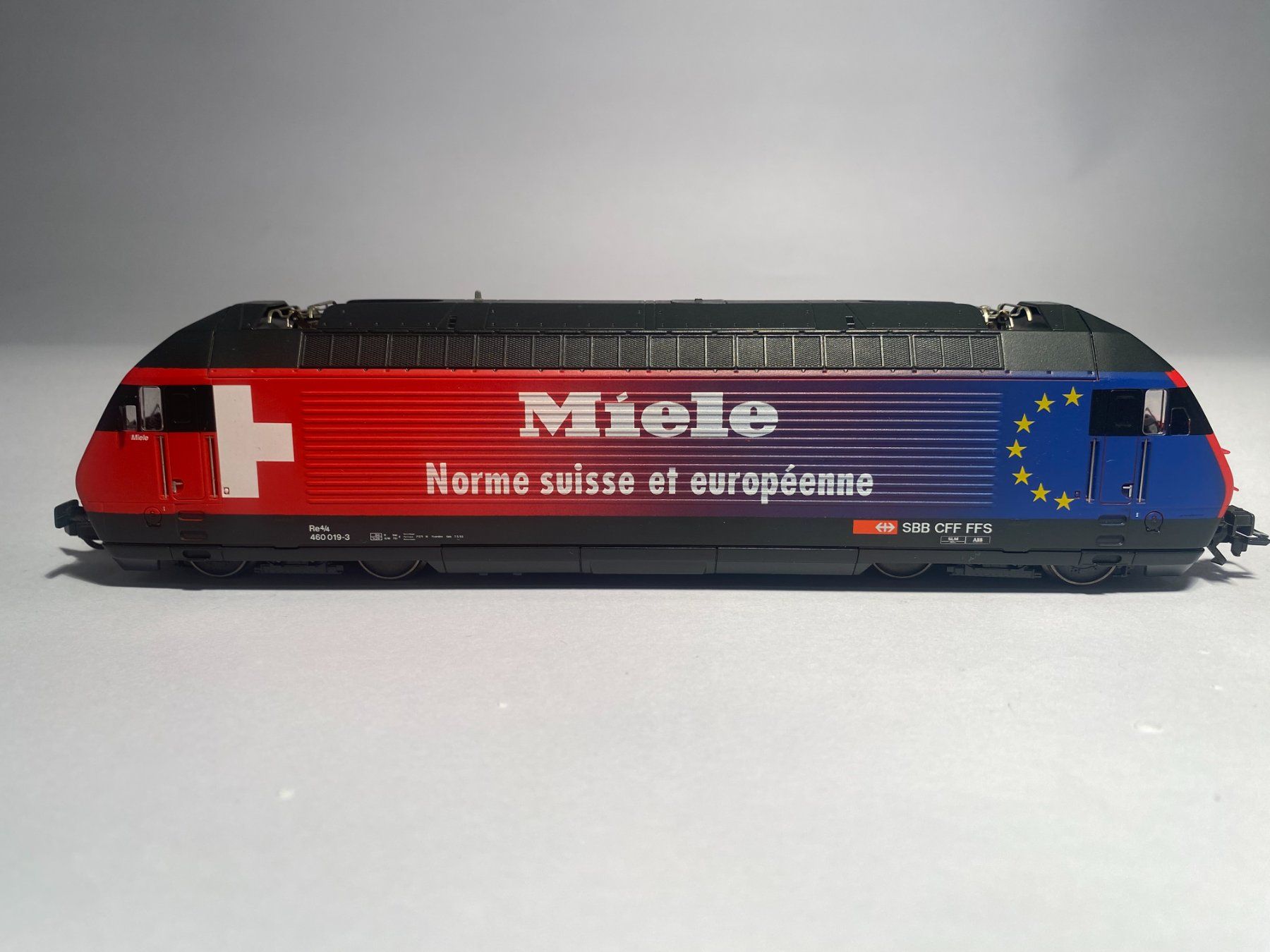 Roco Modellini di ferrovie: ROCO E-Lok SBB RE460 MIELE, DC Analog – Usato da Buchrain venduto da Modellbahn11 3