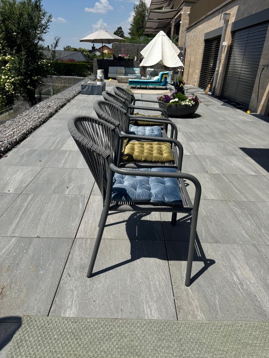 Pfister Sedie: 4er Set Gartenstühle mit Polster – Usato da Uster venduto da gandscooper 1