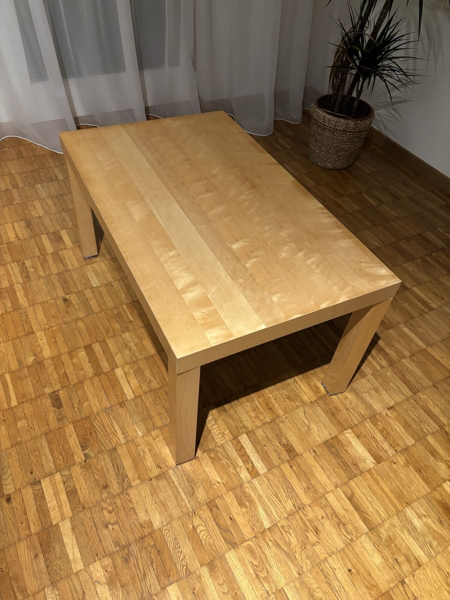 Ikea Tavoli: Couchtisch aus hellem Holz, allgemein einsetzbar – Usato da Birmensdorf ZH venduto da feu_2j6p 1