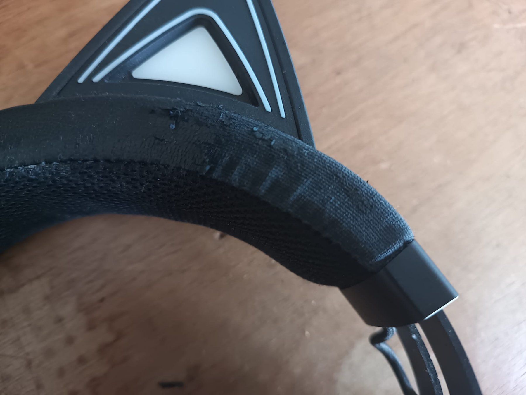 Razer Kopfhörer: Gaming-Headset: Razer Kraken - Kitty Edition – Gebraucht aus Münchenstein von Cicholl 1