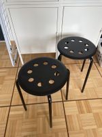 2x Schwarze Hocker