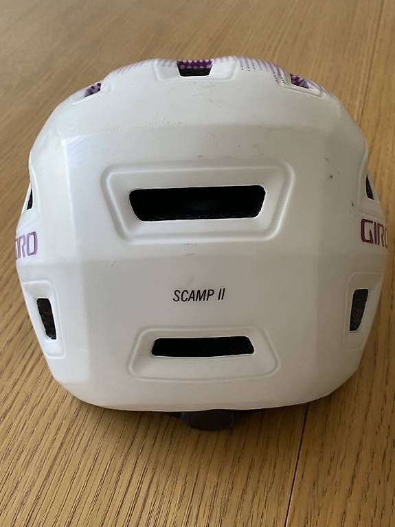 Giro Caschi: Kinder Giro Velohelm 49-53cm – Usato da Bern venduto da MoReb 2