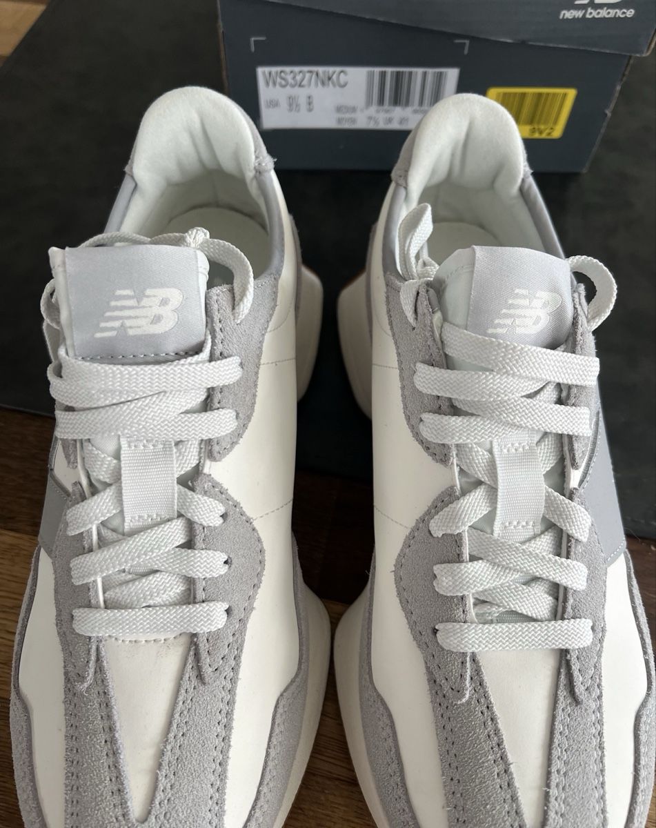 New Balance Scarpe da uomo: New Balance 327 – Nuovo (secondo la descrizione) da Schlieren venduto da NaLeAl 1