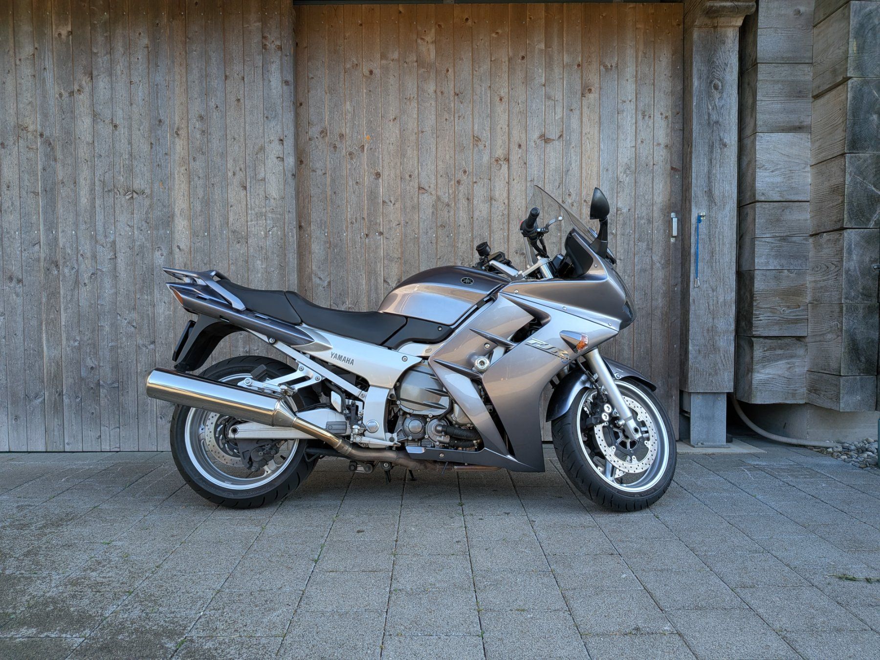 Yamaha Touring: Yamaha FJR 1300 – Usato da Gunterswilen venduto da Tonismile