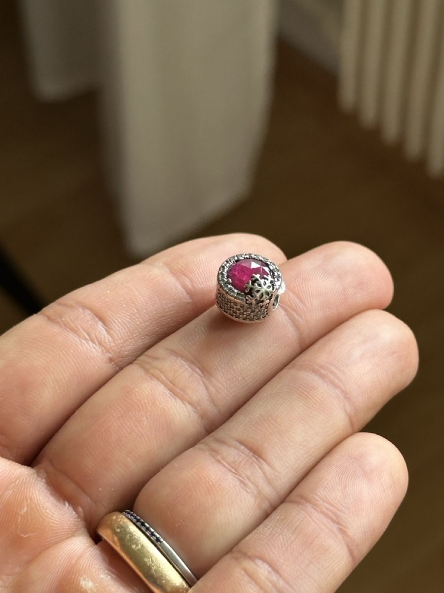 Pandora Anhänger: Pandora Charm mit Zirkonia, 925 Silber – Gebraucht aus Zug von car_fr2j