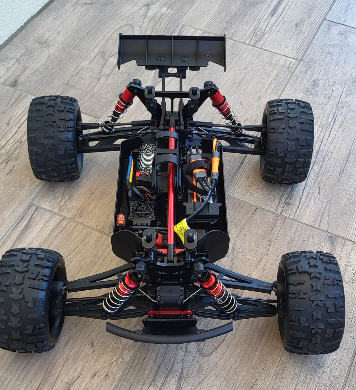Arrma Modellismo RC: Aarma Notorious 6s – Usato da islikon venduto da mir_8cbw 4