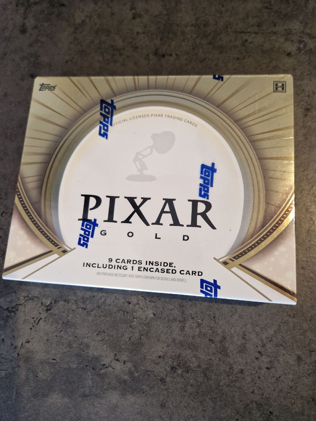 Topps Carte collezionabili: Topps Pixar Gold Hobby Box OVP – Nuovo e nell'imballaggio originale da Seon venduto da Passion4SoccerCards