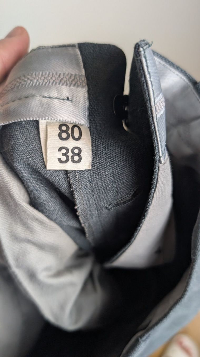Schweizer Armee Uniformen: Original Schweizer Militär Uniform Hose, Grösse 80 / 38 – Gebraucht aus Zürich von axolottchen 4