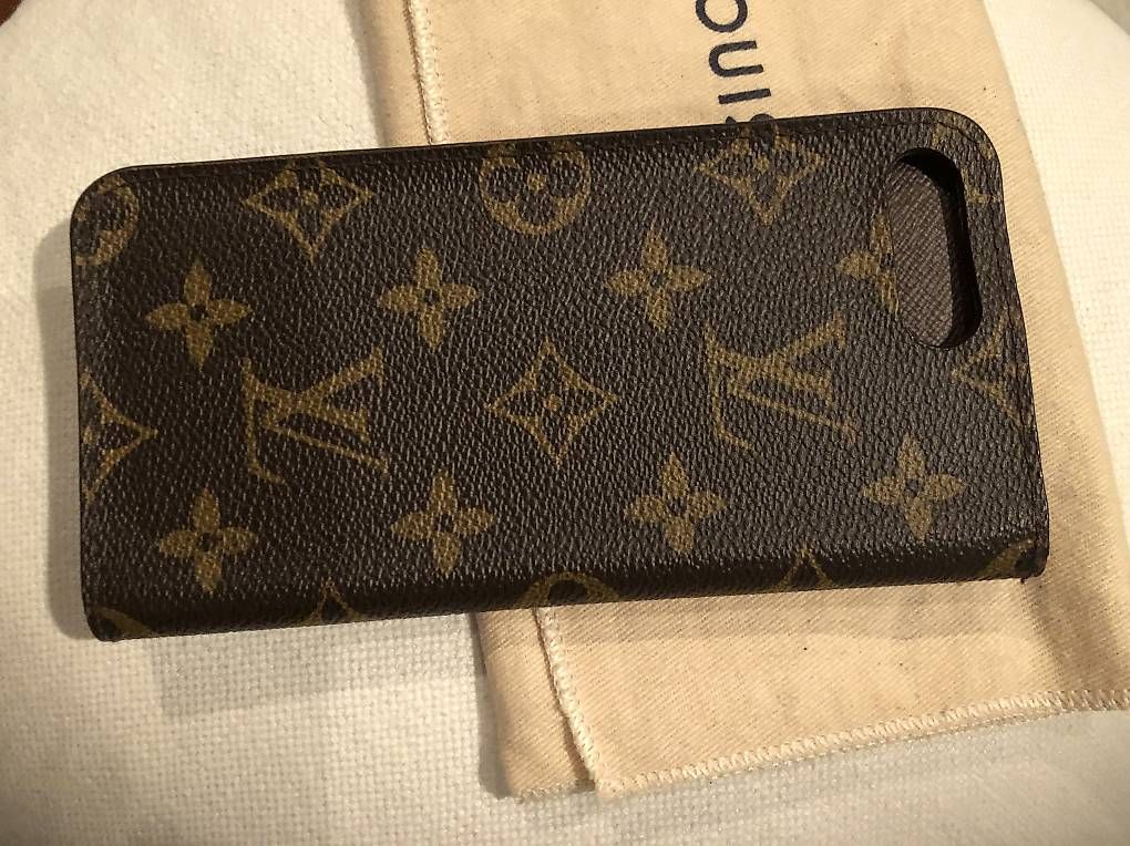 Louis Vuitton Cover & Protezioni schermo: Iphone cover LV in pelle – Nuovo (secondo la descrizione) da Castelrotto venduto da cloe28 3