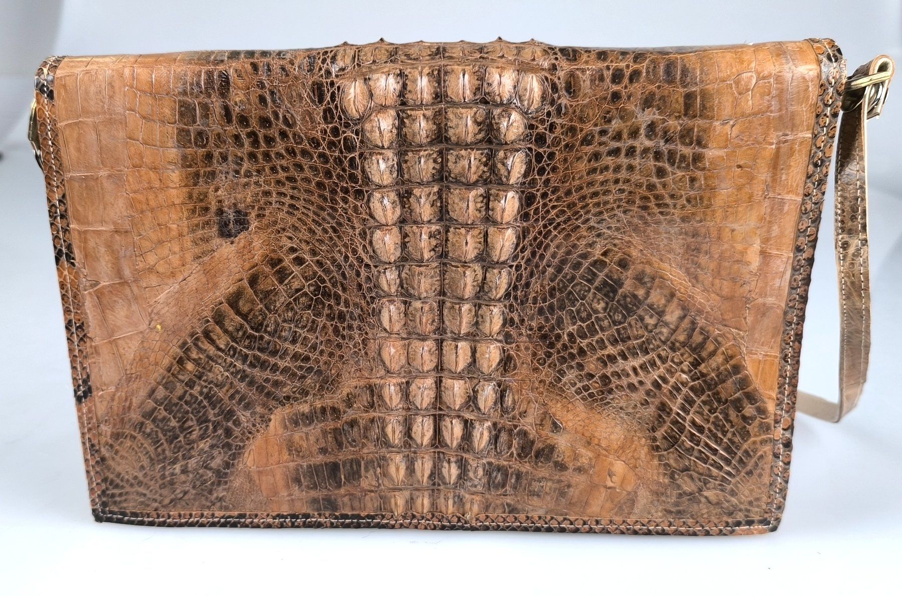 Taschen für Damen: Hellbraune Krokodilleder Handtasche – Gebraucht aus Rüti ZH von Restwert_Rueti_ZH 1