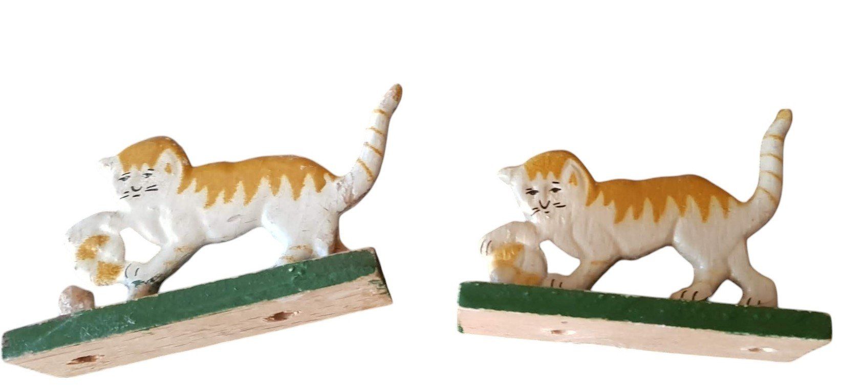 Statuette: Erzgebirge Figur Katzen – Usato da Mörschwil venduto da antiksalon 2