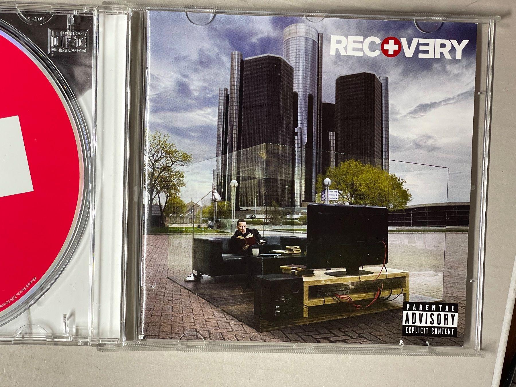Eminem – Recovery CD - Rap Pop 2010 - Top Zustand (Gebraucht) in Muri b ...