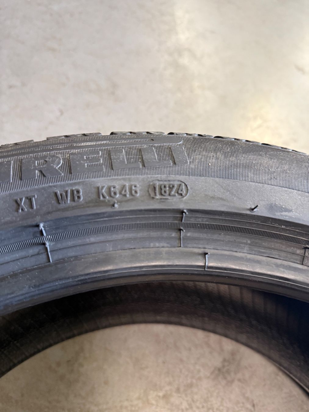 Pirelli Pneumatici & Ruote complete: Winterreifen 235/45R18 94V Pirelli – Nuovo e nell'imballaggio originale da Gerlafingen venduto da Pneu-Puric 2