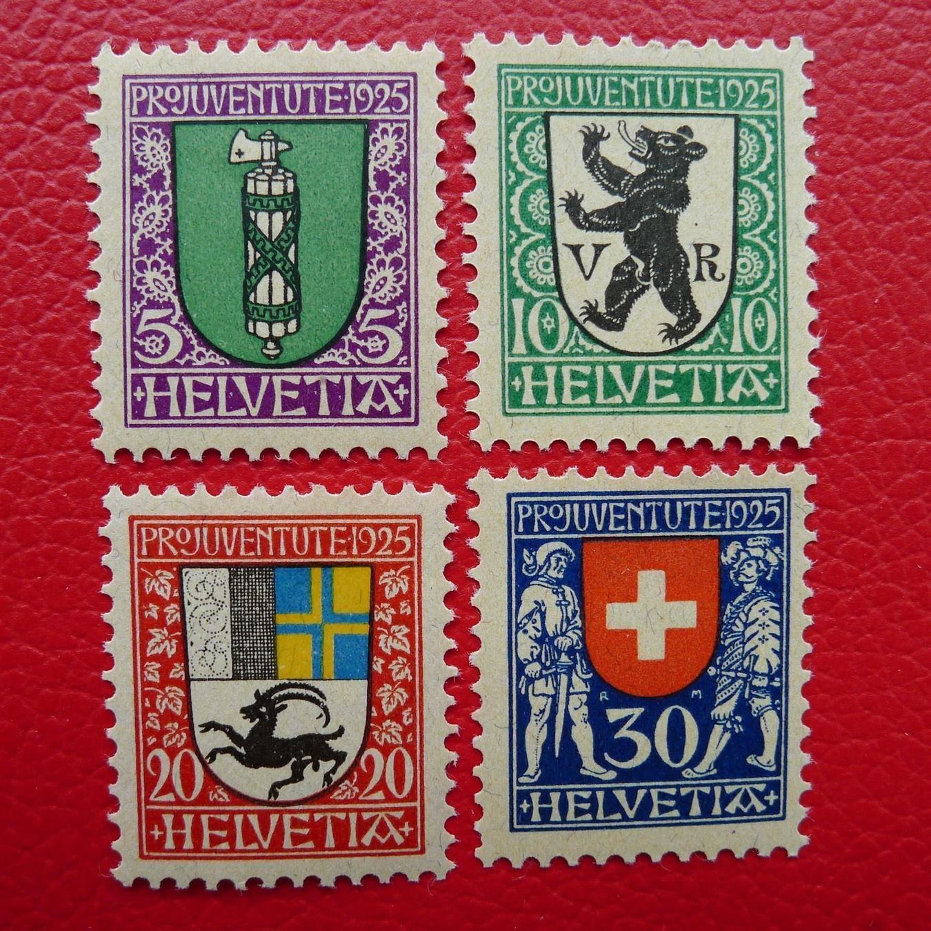 Tutti i francobolli: 1925: Pro Juventute: J33-J36  postfrisch **, 4 Werte – Usato da Sursee venduto da Luzernerraute