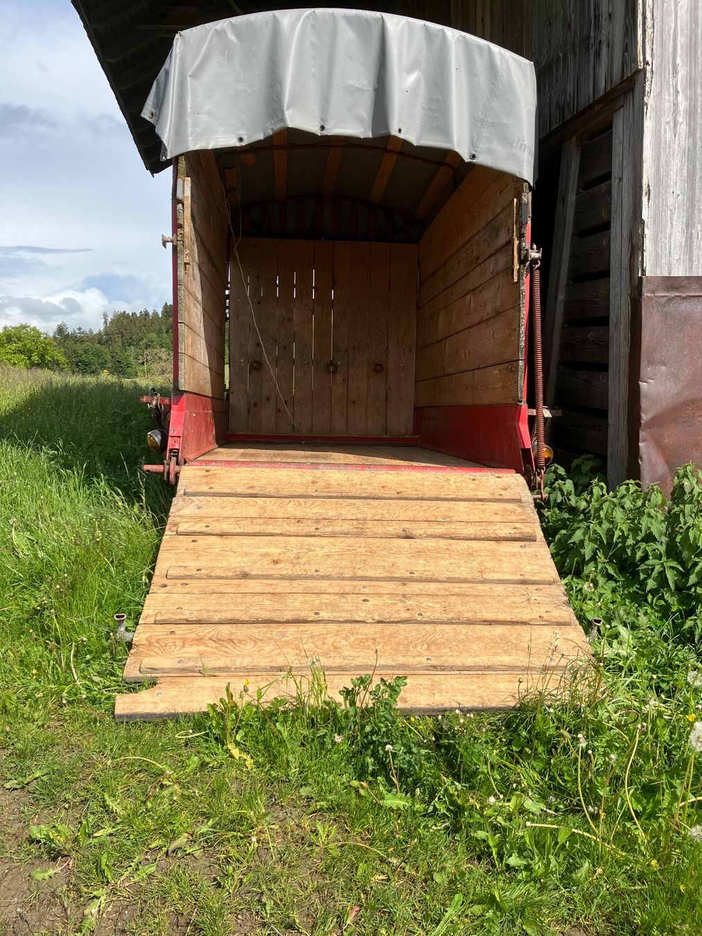 Remorques: Landwirtschaft – D'occasion à Niedermuhlern par Hostettler06 4
