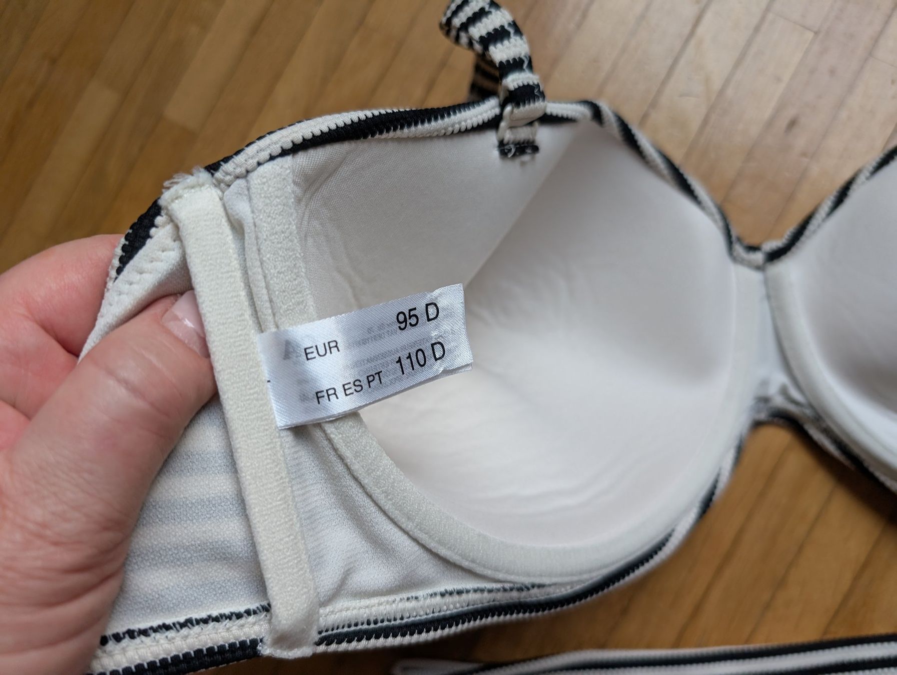 C&A Costumi da bagno & Bikini: C&A Bikini set Gr 44 - Oberteil Gr 95D – Nuovo (secondo la descrizione) da Luzern venduto da Sofia33 2