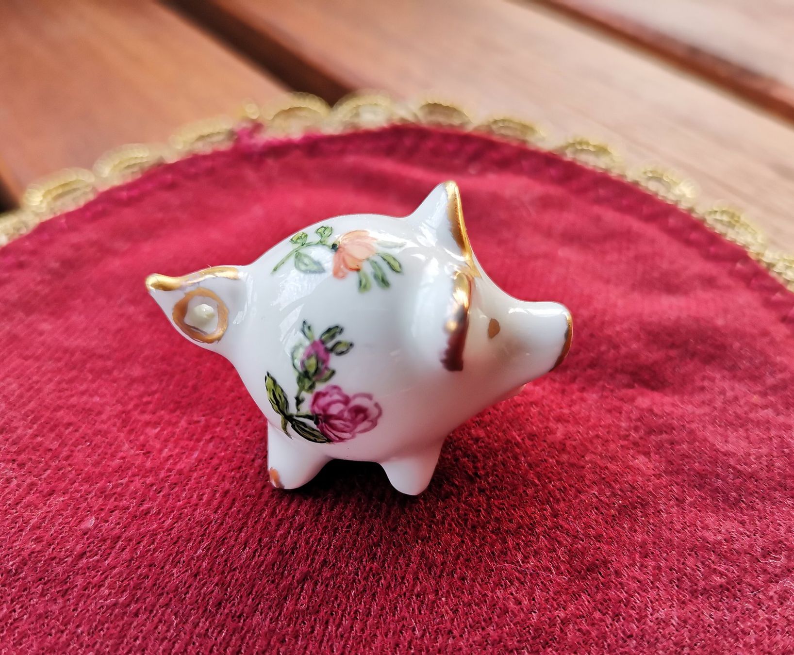 Statuette: Setzkasten Figur Schweinchen – Usato da Zürich venduto da Pokiemon